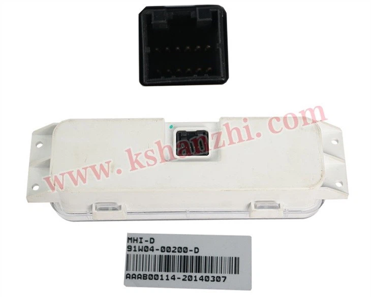 Mitsubishi Instrument Panel Dashboard 91W04-00200